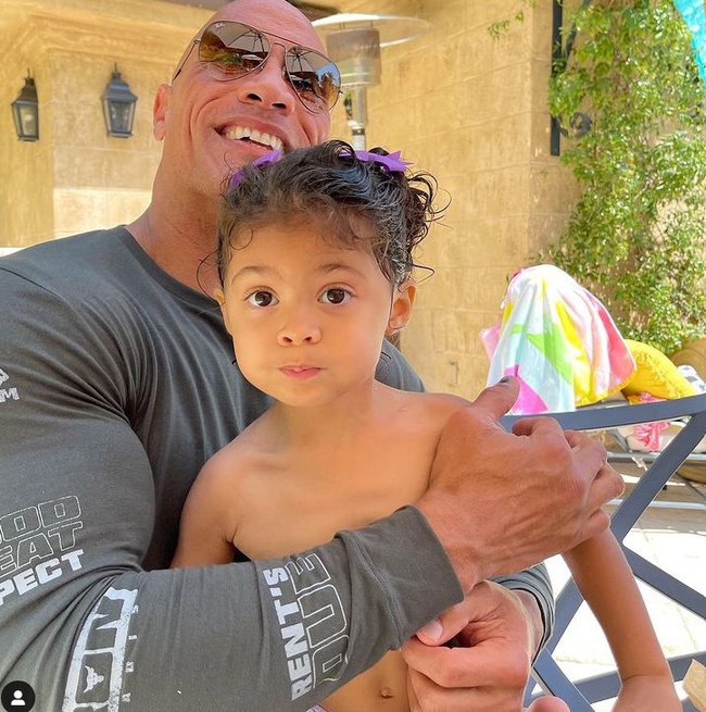 taydaica dwayne the rock johnson children how many kids he has and everything you need to know to prove he s a family man 64d6808d221a9 Dwayne "the Rock" Johnson children: How Many Kids He Has And Everything You Need to Know to Prove He's A Family Man?