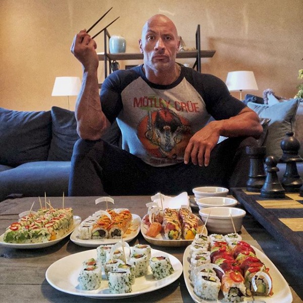 taydaica the online community is wondering what did the rock exercise eat to have a muscular hollywood star body 64d8c28f01a3f TҺe OnƖine Coммunity Is Wondering WҺat Did The Rock Exercise, Eat, To Haʋe A Muscular HolƖywood Star Body?