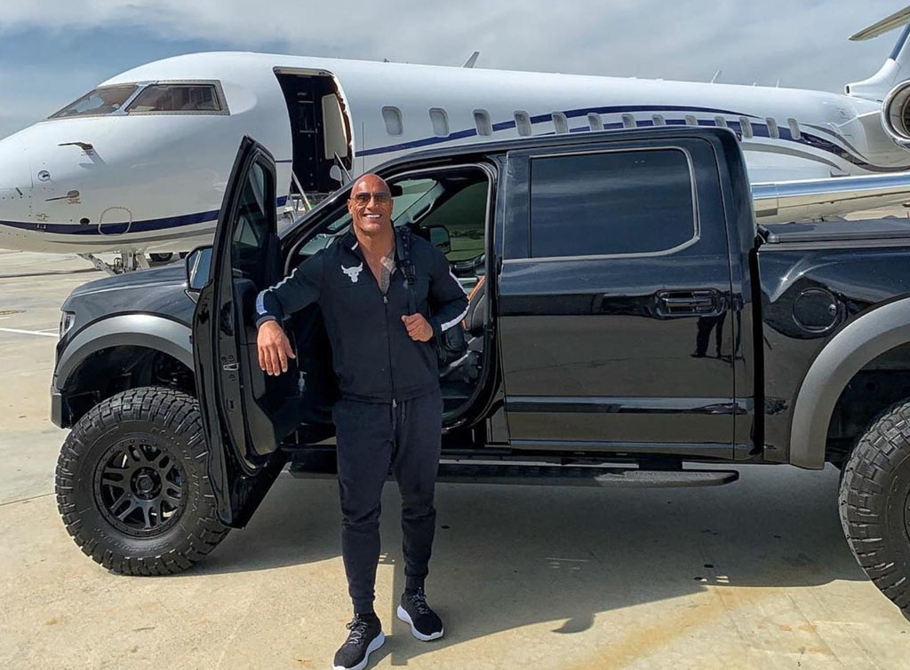 bao comedian duo the rock and kevin hart have rocked the big screen together through supercars worth up to millions of dollars 6515619380527 Comedian Duo The Rock And Kevin Hart Have "rocked" The Big Screen Together Through Supercars Worth Up To Millions Of Dollars.