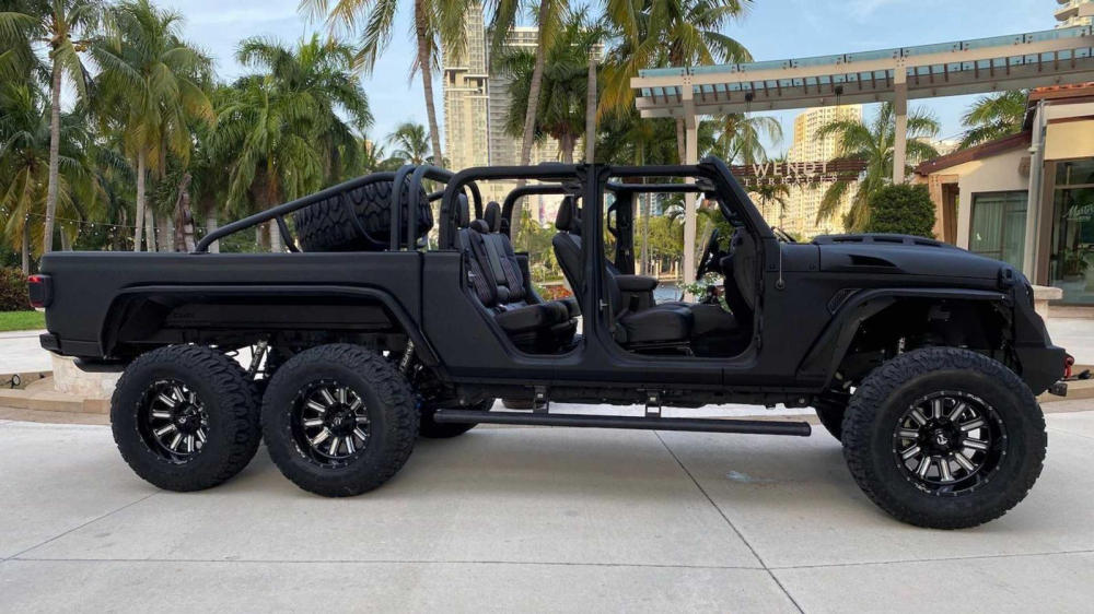 The Rock Surprised Everyone When He Showed Off The Jeep Gladiator 6x6, His Favorite Car Given To Him By His Best Friend Kevin Hart On Halloween 2023. 215 bao the rock surprised everyone when he showed off the jeep gladiator x his favorite car given to him by his best friend kevin hart on halloween 653197c5633d8 The Rock Surprised Everyone When He Showed Off The Jeep Gladiator 6x6, His Favorite Car Given To Him By His Best Friend Kevin Hart On Halloween 2023.