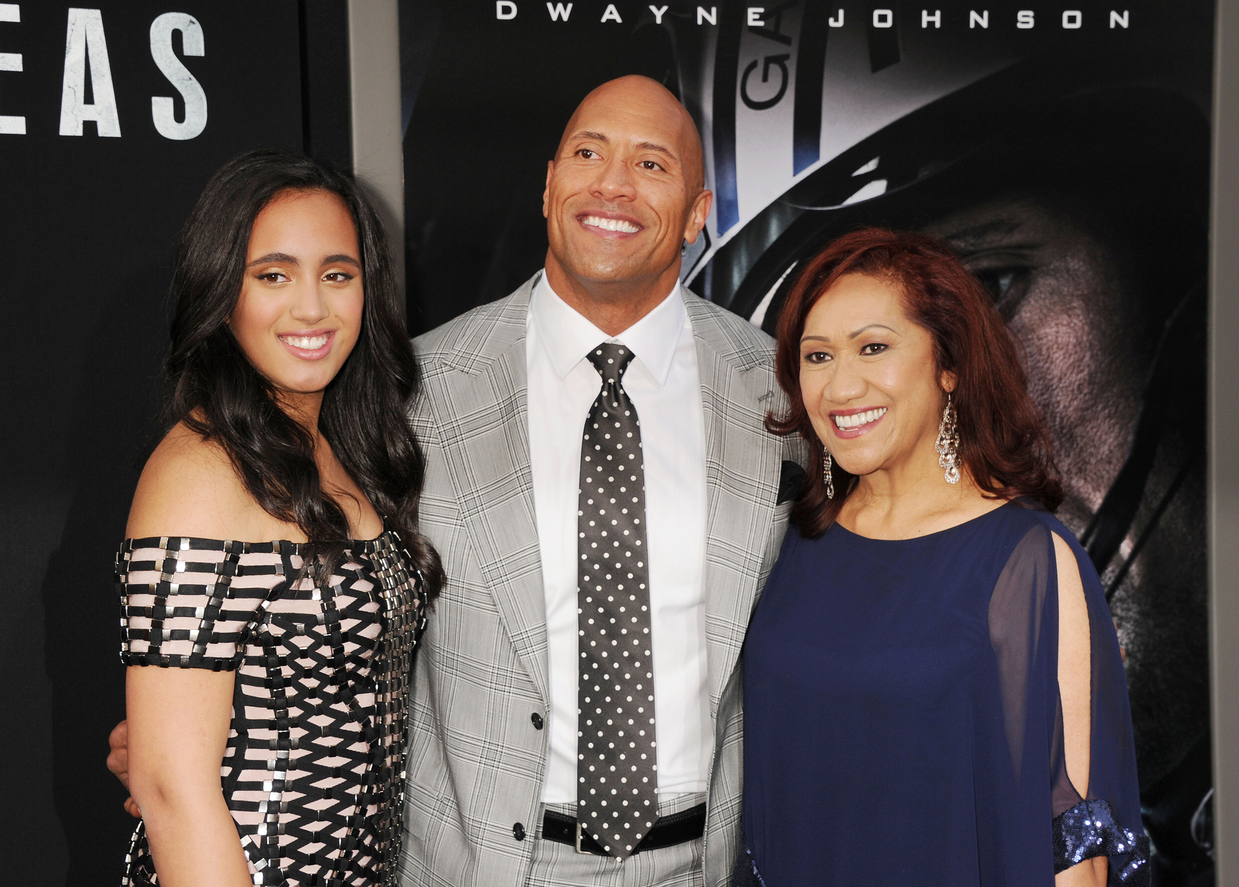 See The Rock’s Beautiful Daughter As She Prepares For Her Wrestling Debut, Continuing Her Father’s Illustrious Legacy. – The Rock