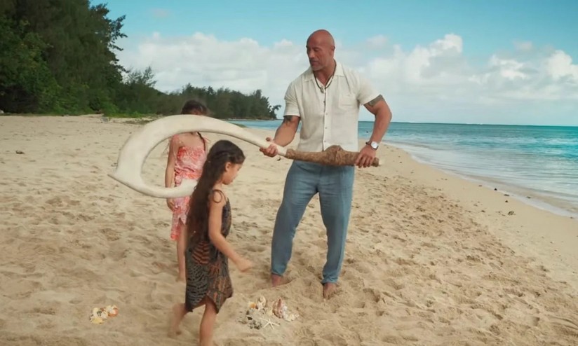 The Camera Accidentally Captured A Sweet Moment Of The Rock Spending Time With His Two Daughters While On Vacation At A Luxury Beachfront Villa In Hawaii.