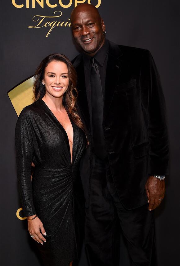 Explore Michael Jordan And Wife Yvette Prieto S Incredible 37 000 Square Foot ‘palace Celebrity