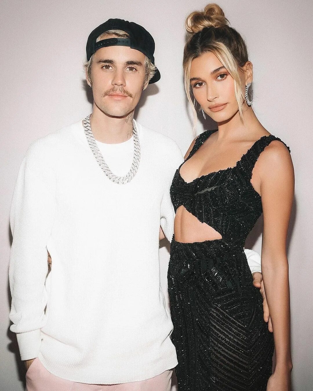 Justin Bieber And Hailey Bieber Hold Hands While Stepping Out For