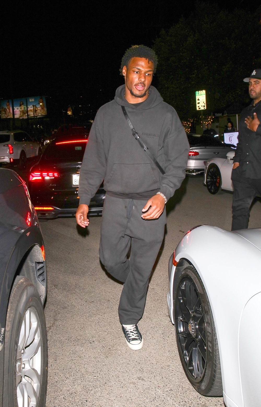 lebron-james-oldest-son-18-year-old-bronny-shows-off-his-sexy-figure