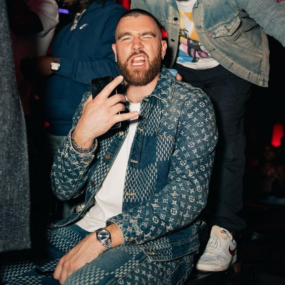 Travis Kelce Shares His Favorite Fashion Model To Prepare For A New ...