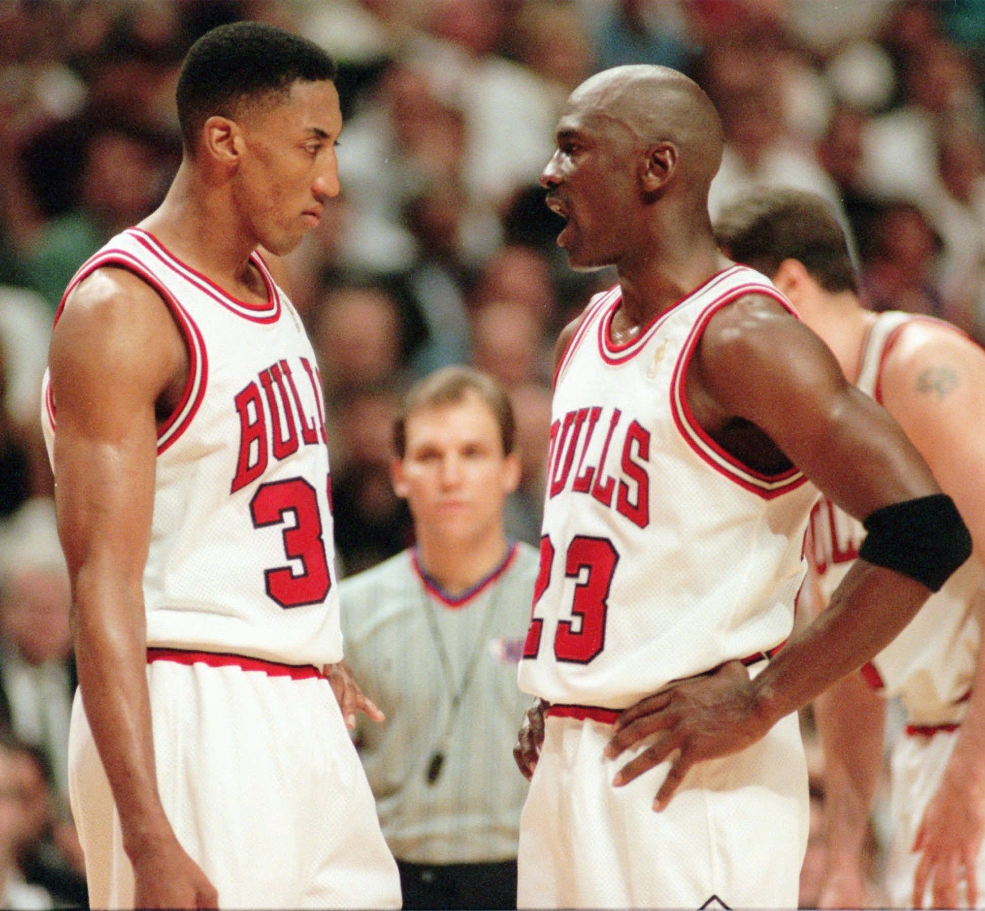 Scottie Pippen and Michael Jordan Won 6 NBA Championships Together, but ...